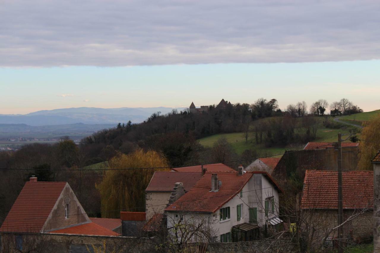 Villa LES MONNATS GITE 8 personnes à la campagne à Chaptuzat Extérieur photo